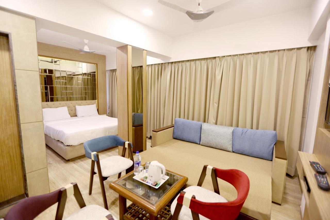 Hotel Sa Residency Mira-Bhayandar Exterior foto